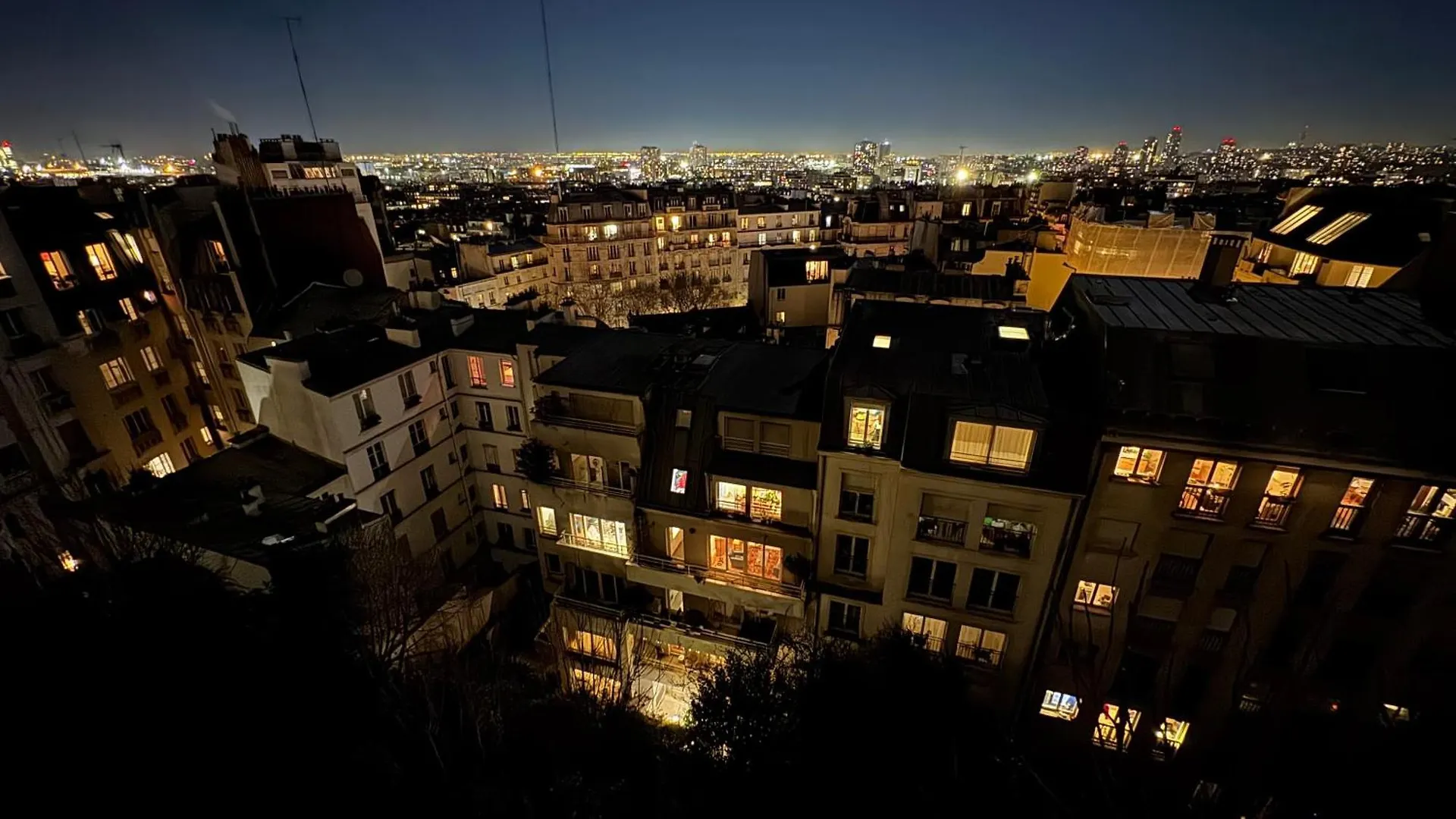 Amazing View In Montmartre, 2 Min From Sacre-Coeur Apartment Paris